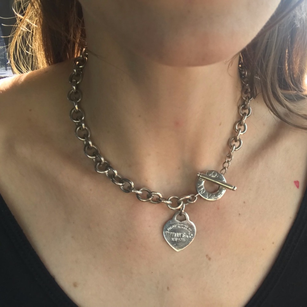 Tiffany’s chain link choker with heart charm
